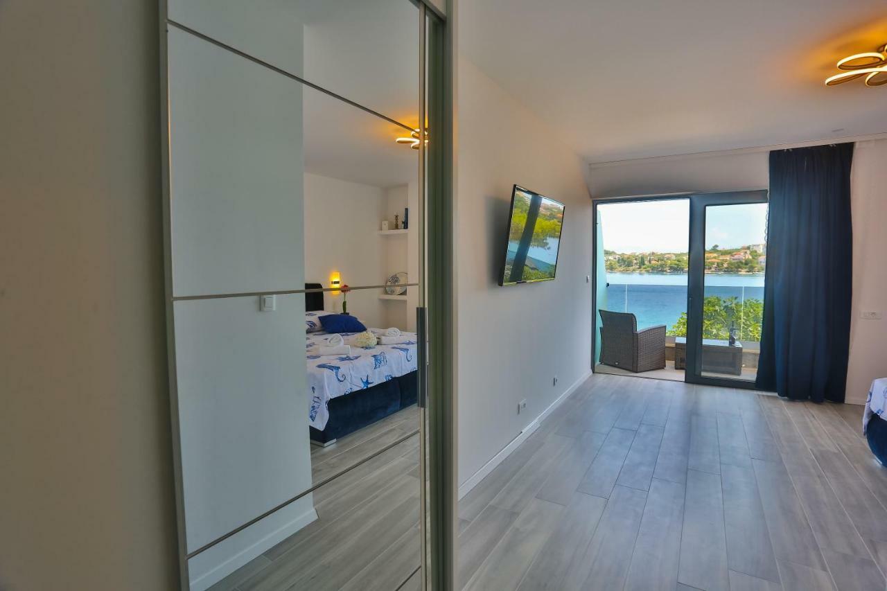 Hotel Paradise Punta Nečujam Eksteriør billede