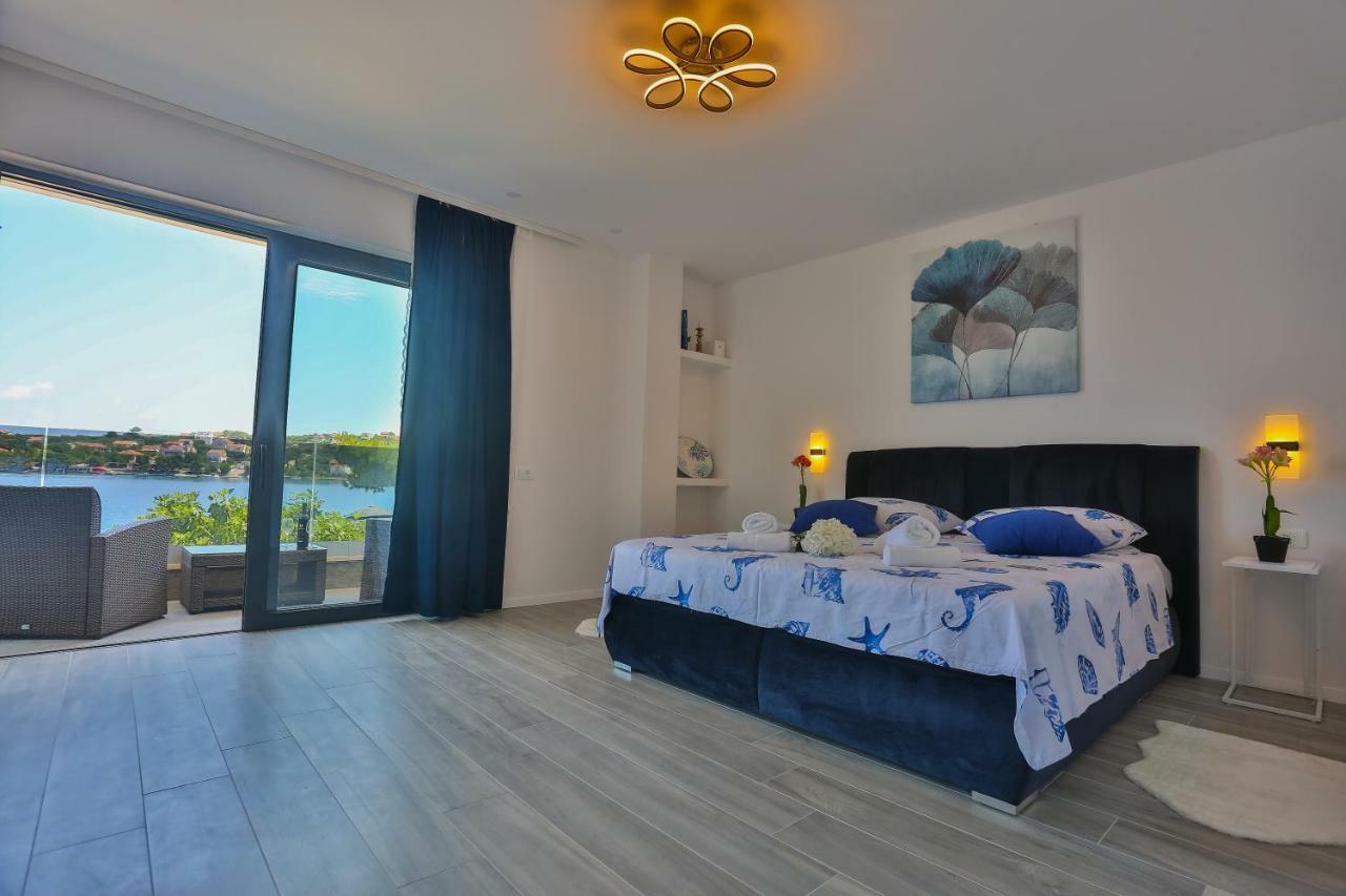 Hotel Paradise Punta Nečujam Eksteriør billede