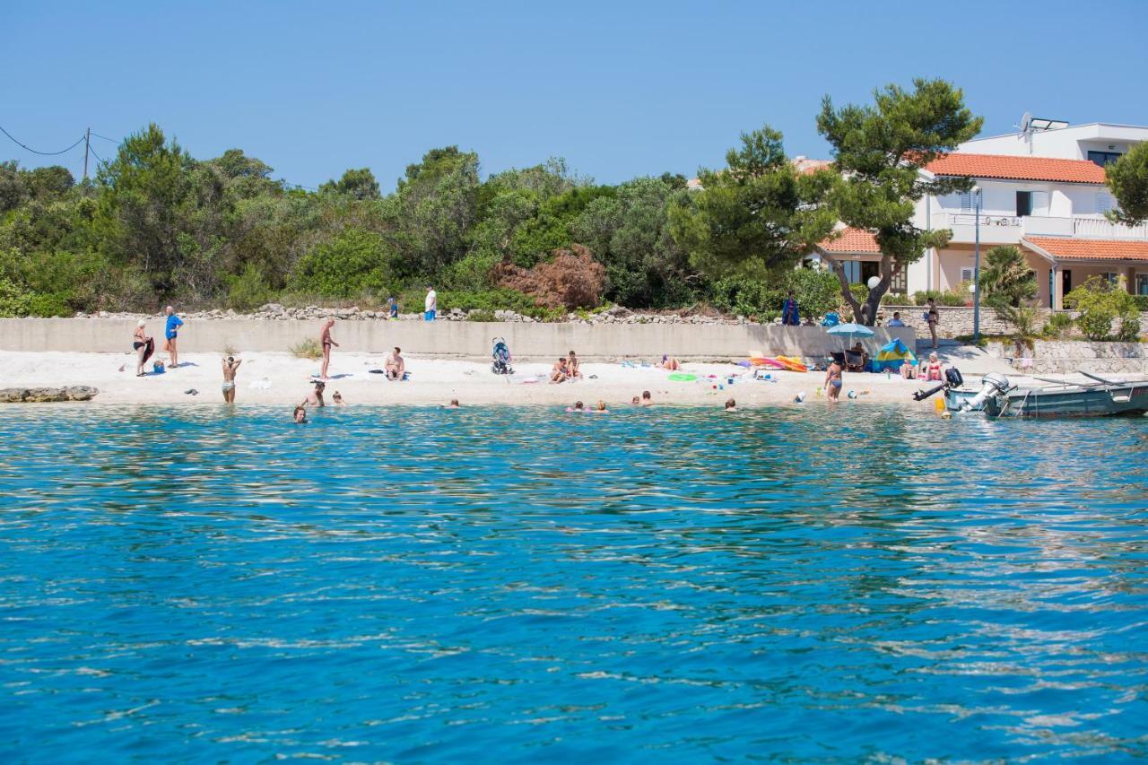 Hotel Paradise Punta Nečujam Eksteriør billede